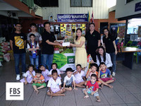 FBS memberikan sumbangan untuk anak – anak di Thailand! Mari lakukan kebaikan untuk sesama yang membutuhkan!